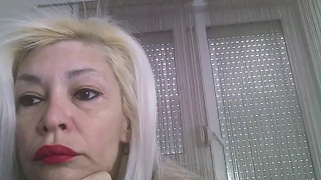 Snapshot of EvaaMina chatting on 12-28-24, 08:26 EvaaMina online show from 12-28-24, 08:26