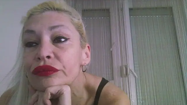 Snapshot of EvaaMina chatting on 01-02-25, 12:13 EvaaMina online show from 01-02-25, 12:13