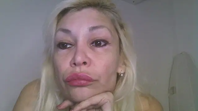 Snapshot of EvaaMina chatting on 10-29-25, 03:25 EvaaMina online show from 10-29-25, 03:25