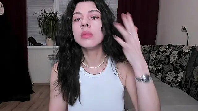 Snapshot of MolagAnna chatting on 02-07-25, 06:56 MolagAnna online show from 02-07-25, 06:56