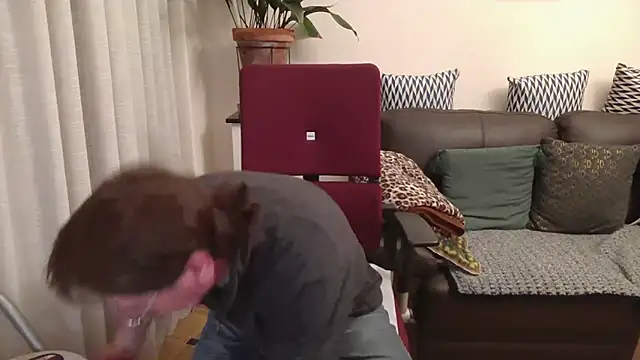 Snapshot of HETEREOMAN chatting on 11-30-25, 06:23 HETEREOMAN online show from 11-30-25, 06:23