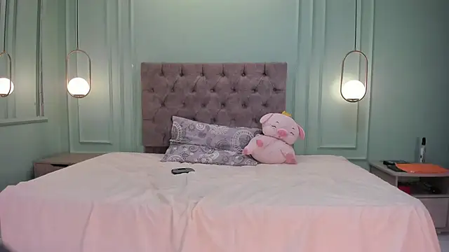 Snapshot of kathe_hot chatting on 02-17-25, 06:15 kathe hot online show from 02-17-25, 06:15