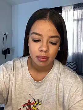 trianawhite online show from 01-08-25, 06:52