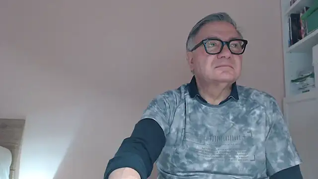 YOU6me online show from 01-06-26, 09:24