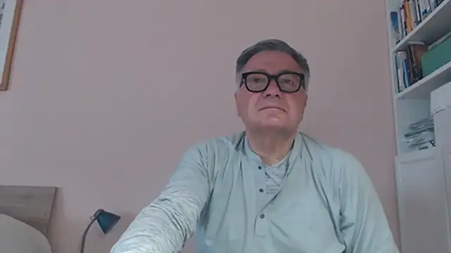 YOU6me online show from 05-05-26, 08:44