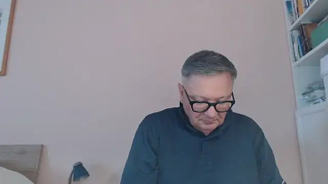 YOU6me online show from 05-11-26, 04:04