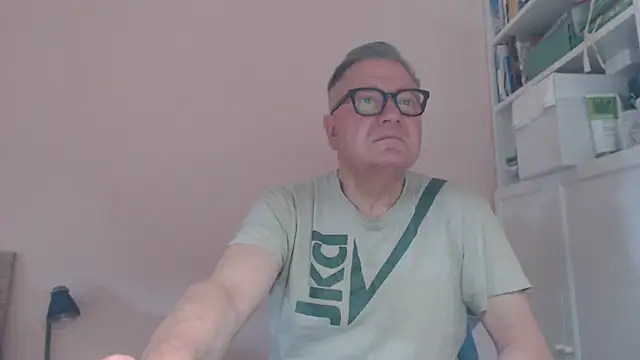 YOU6me online show from 06-29-26, 07:47