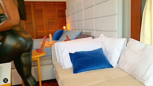 Snapshot of lissetlong69 chatting on 10-03-25, 07:55 lissetlong69 online show from 10-03-25, 07:55