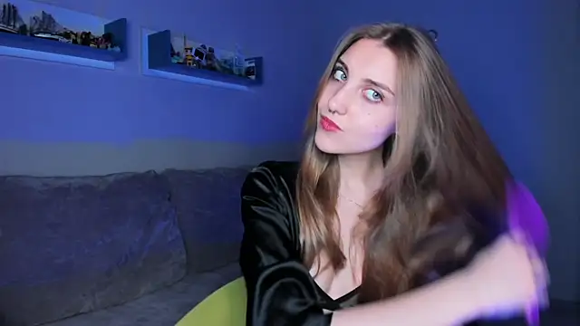 Snapshot of CassiaBlade1 chatting on 12-07-24, 07:21 CassiaBlade1 online show from 12-07-24, 07:21