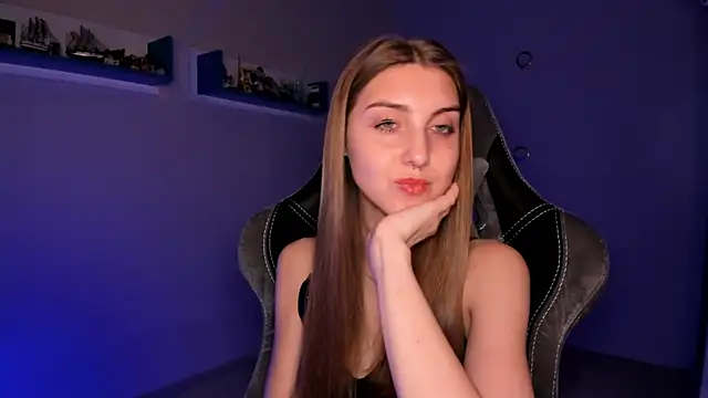 Snapshot of CassiaBlade1 chatting on 01-07-25, 07:06 CassiaBlade1 online show from 01-07-25, 07:06