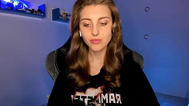 Snapshot of CassiaBlade1 chatting on 02-21-25, 07:43 CassiaBlade1 online show from 02-21-25, 07:43