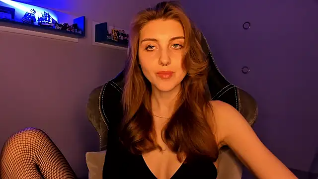 Snapshot of CassiaBlade1 chatting on 02-26-25, 07:27 CassiaBlade1 online show from 02-26-25, 07:27