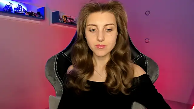 Snapshot of CassiaBlade1 chatting on 03-02-25, 07:23 CassiaBlade1 online show from 03-02-25, 07:23