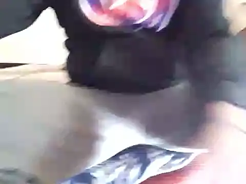 Snapshot of Lucas1andOnly4Girl chatting on 02-14-25, 03:26 Lucas1andOnly4Girl online show from 02-14-25, 03:26