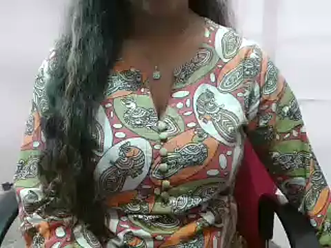 LovingPihu online show from 03-21-25, 12:06