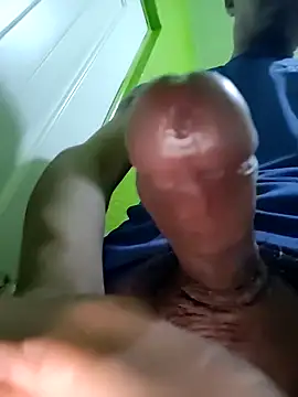 Snapshot of jair20 chatting on 12-22-25, 11:07 jair20 online show from 12-22-25, 11:07