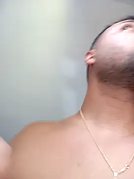 Snapshot of bby2279 chatting on 10-19-25, 02:40 bby2279 online show from 10-19-25, 02:40