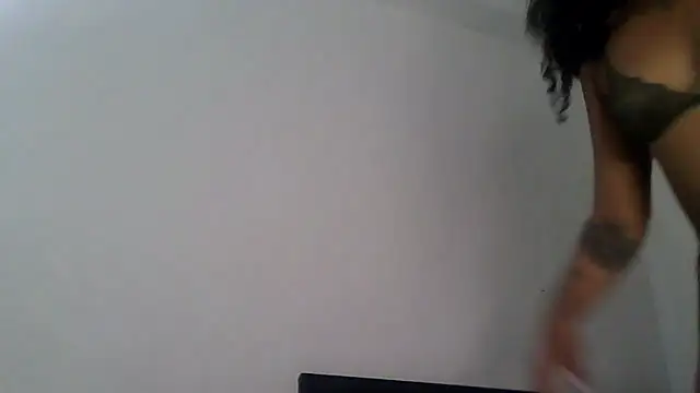 Snapshot of samay_cole chatting on 03-20-25, 05:24 samay cole online show from 03-20-25, 05:24