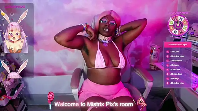 Snapshot of Pixiebob25 chatting on 09-12-25, 03:56 Pixiebob25 online show from 09-12-25, 03:56