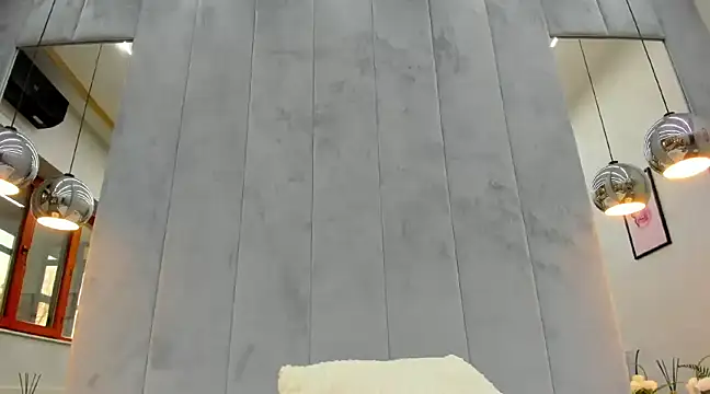 Snapshot of Naila18 chatting on 01-29-25, 06:12 Naila18 online show from 01-29-25, 06:12