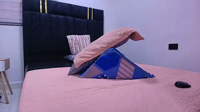 lay navas online show from 05-31-26, 07:15
