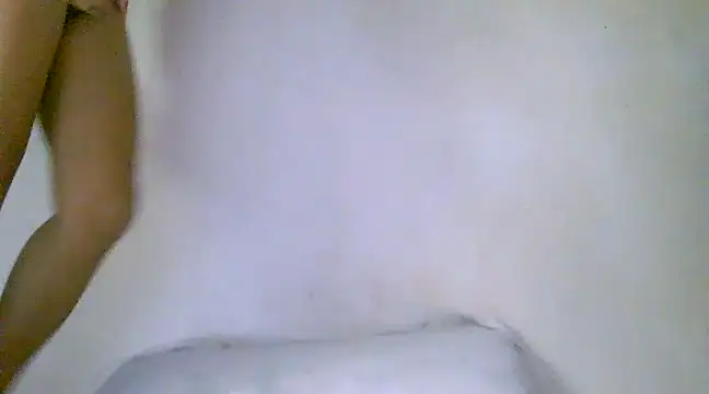 Snapshot of h0ney_lips chatting on 02-19-25, 05:38 h0ney lips online show from 02-19-25, 05:38