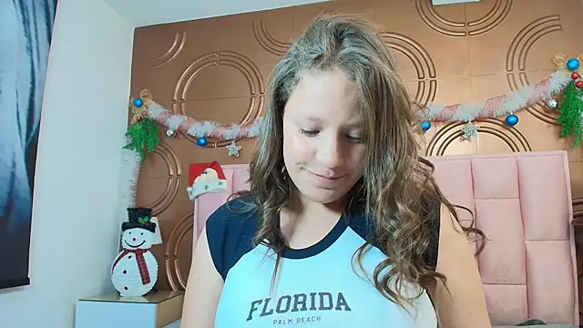 Snapshot of valeriaa19 chatting on 11-23-25, 06:02 valeriaa19 online show from 11-23-25, 06:02