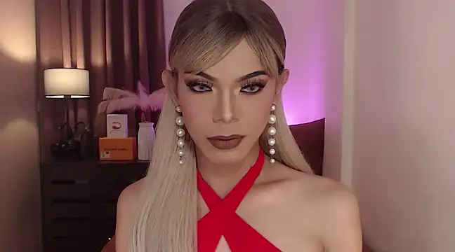 Snapshot of HugecockAlexa chatting on 01-11-25, 09:15 HugecockAlexa online show from 01-11-25, 09:15