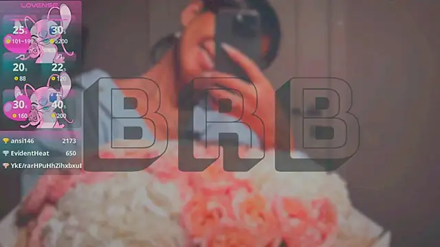 Mia Tin online show from 03-08-25, 06:43