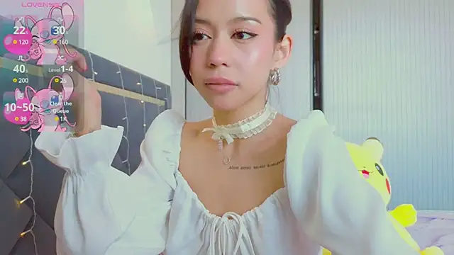 Mia Tin online show from 03-21-25, 08:50