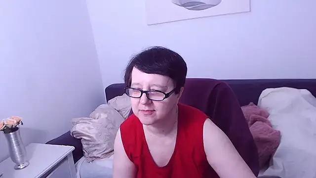 Snapshot of ChristaRose chatting on 10-19-25, 02:18 ChristaRose online show from 10-19-25, 02:18