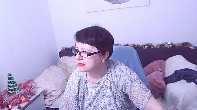 ChristaRose online show from 12-22-25, 01:46