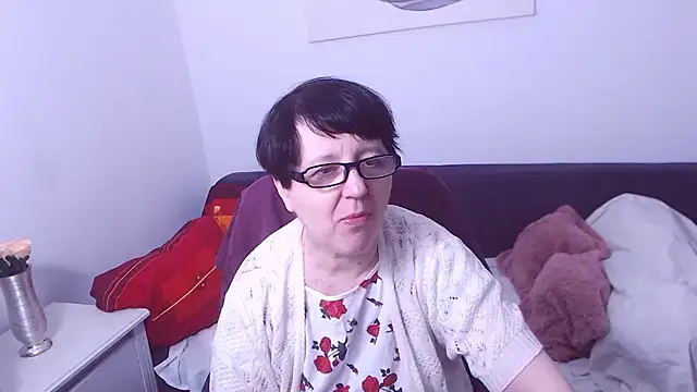 ChristaRose online show from 01-18-26, 01:42