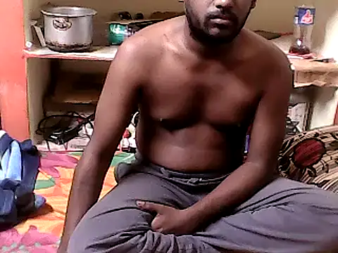 Snapshot of Slavebottombdsm09 chatting on 01-21-25, 10:41 Slavebottombdsm09 online show from 01-21-25, 10:41