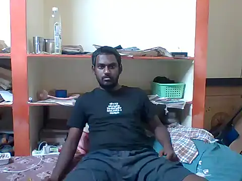 Snapshot of Slavebottombdsm09 chatting on 03-22-25, 06:58 Slavebottombdsm09 online show from 03-22-25, 06:58