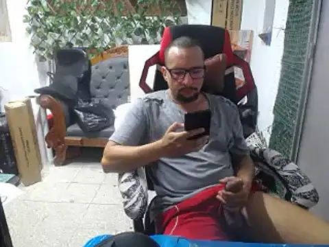 Snapshot of alexam_gal@xh chatting on 01-03-25, 06:35 alexam galxh online show from 01-03-25, 06:35