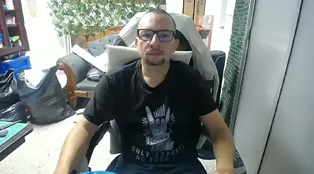 Snapshot of alexam_gal@xh chatting on 02-25-25, 03:27 alexam galxh online show from 02-25-25, 03:27