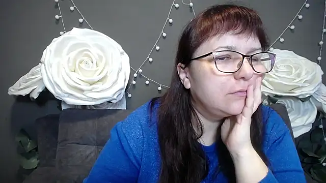 Snapshot of AliceInksSweetty chatting on 11-29-25, 07:00 AliceInksSweetty online show from 11-29-25, 07:00