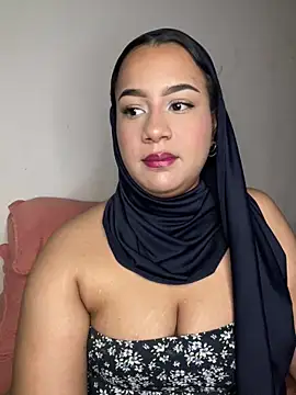 Maryam yamal online show from 02-21-25, 02:48