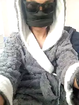 AmateurGuy23 online show from 01-09-25, 11:02