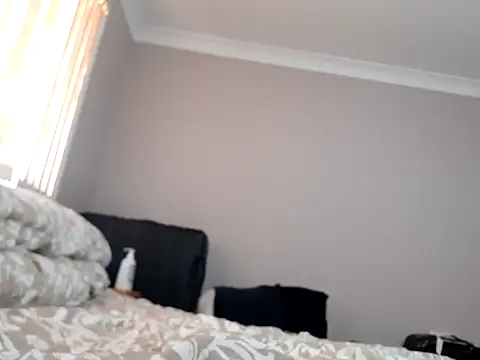 AmateurGuy23 online show from 02-12-25, 01:30