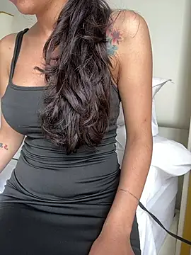 Snapshot of DulceMya6 chatting on 02-01-26, 08:51 DulceMya6 online show from 02-01-26, 08:51