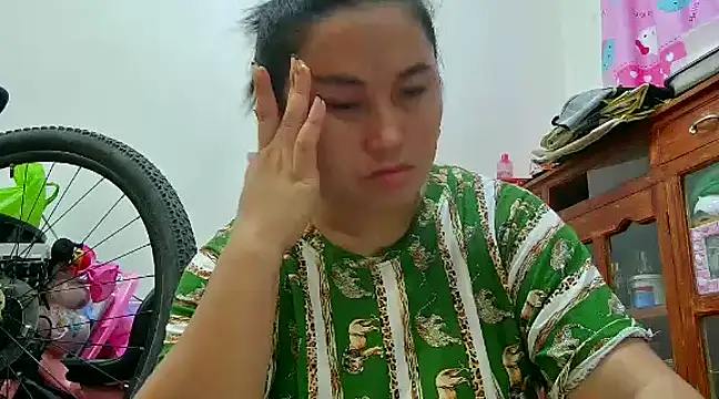 Snapshot of LalaiAsian chatting on 12-22-24, 05:21 LalaiAsian online show from 12-22-24, 05:21