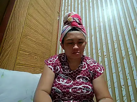 LalaiAsian online show from 01-14-26, 09:48