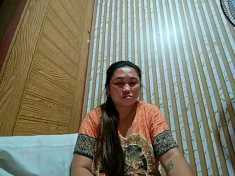 LalaiAsian online show from 03-05-26, 05:09