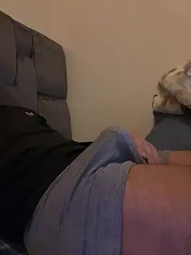 reyadXxxx online show from 04-01-26, 11:57