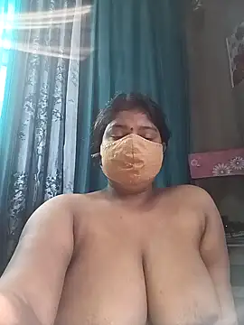 Snapshot of neha-bhabhi chatting on 01-17-25, 08:34 neha-bhabhi online show from 01-17-25, 08:34