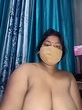 Snapshot of neha-bhabhi chatting on 01-17-25, 03:43 neha-bhabhi online show from 01-17-25, 03:43