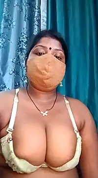 Snapshot of neha-bhabhi chatting on 03-12-25, 10:26 neha-bhabhi online show from 03-12-25, 10:26