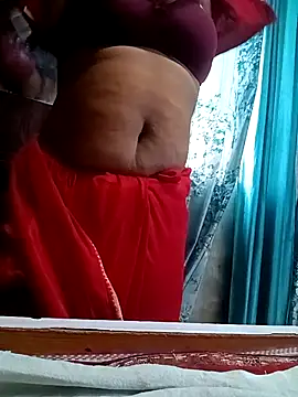 Snapshot of neha-bhabhi chatting on 10-15-25, 04:01 neha-bhabhi online show from 10-15-25, 04:01